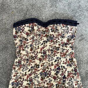 Vintage Y2K 90s Intimissimi floral lace corset top